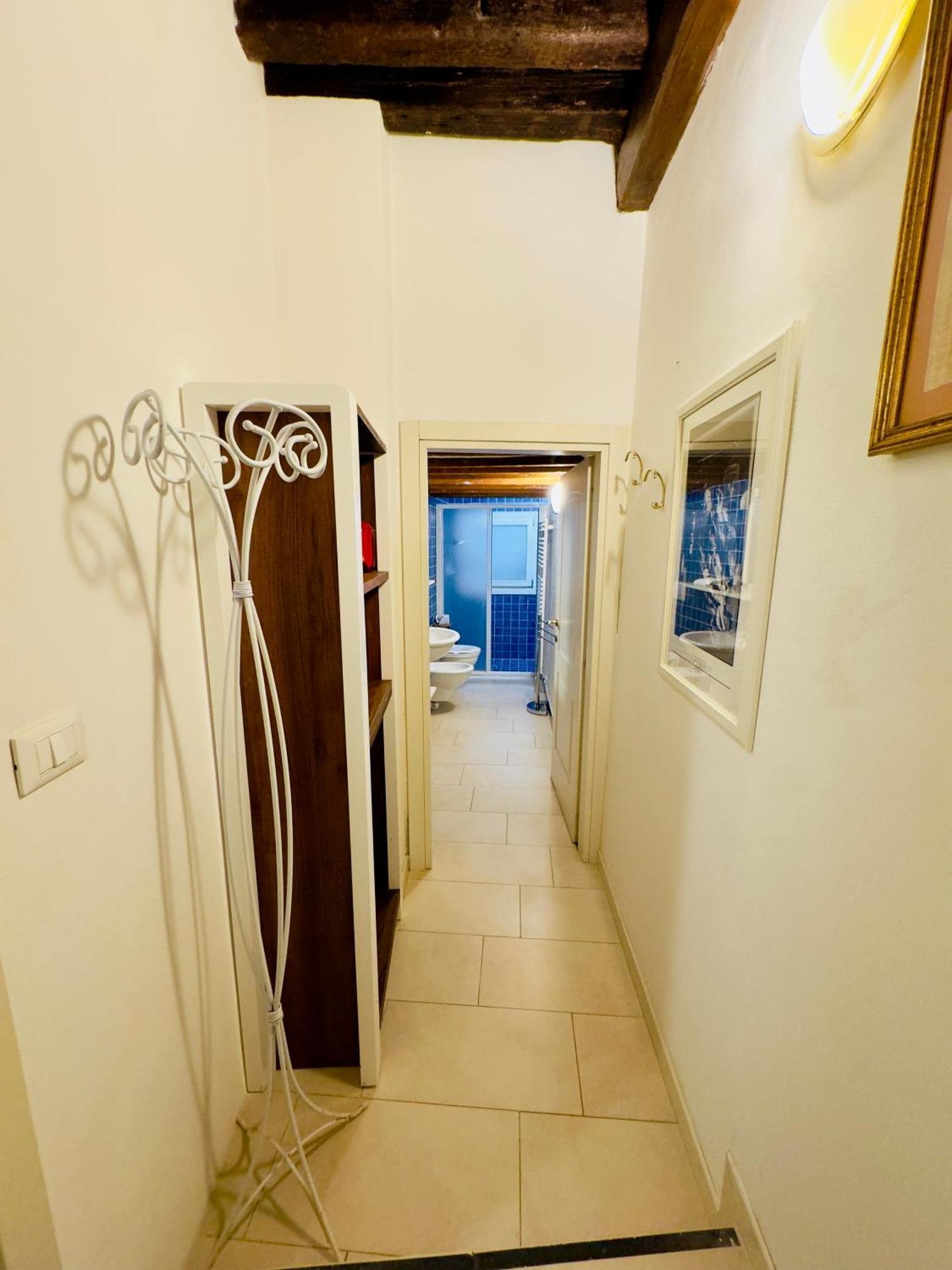 First Dream Venesia Bagian luar foto